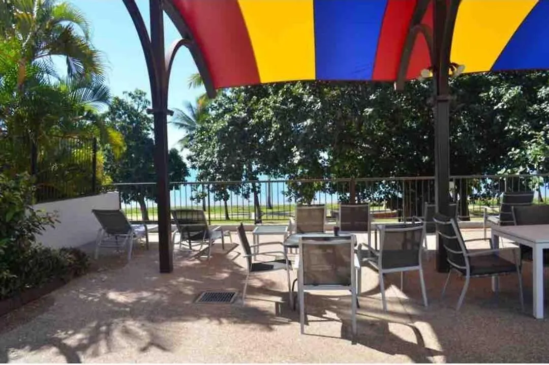 Apartment Waters Edge Townsville