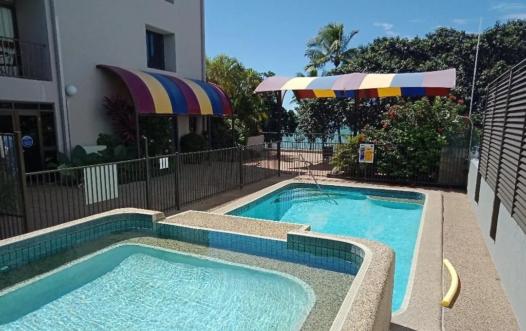 Waters Edge Townsville Apartment